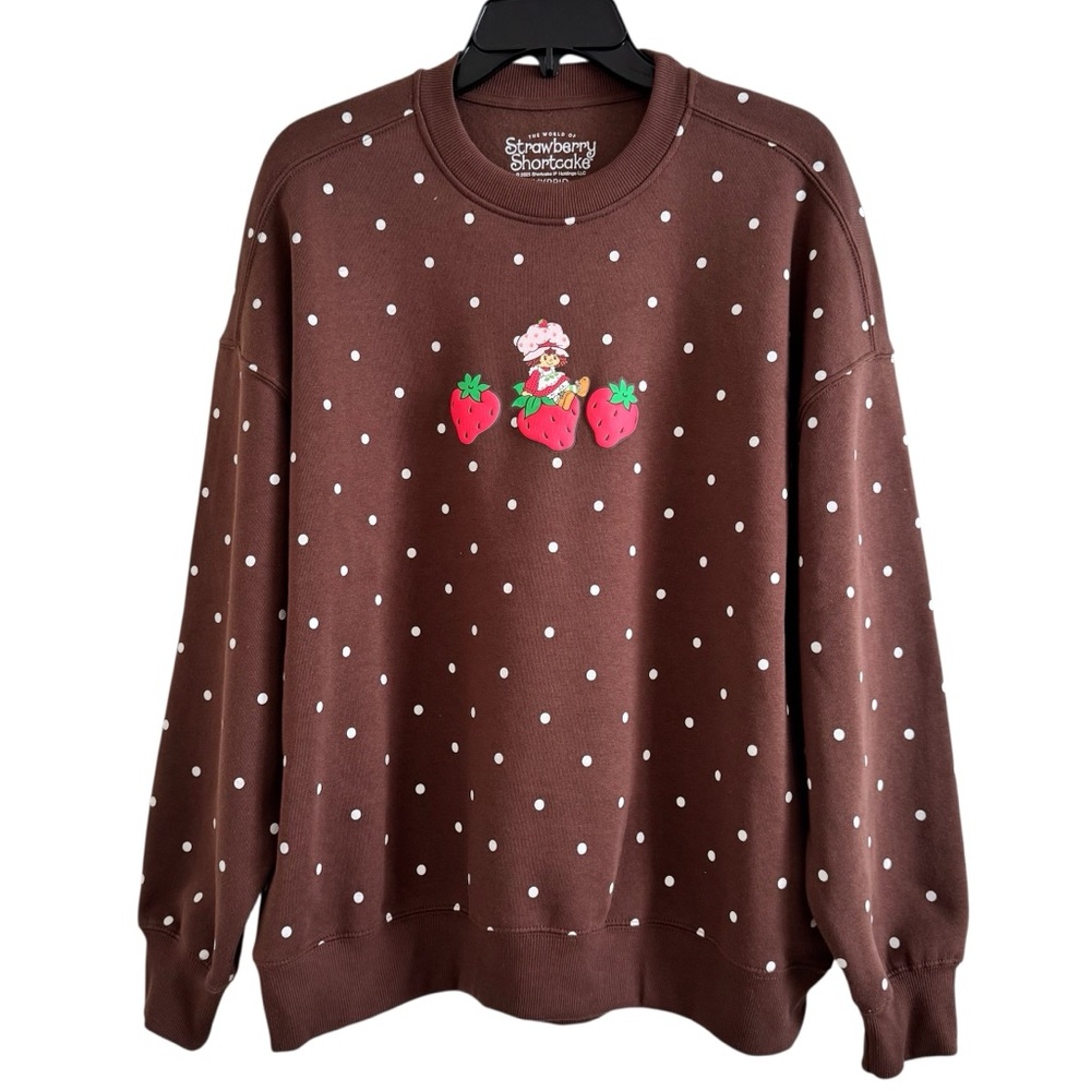 Strawberrry Shortcake polka dot sweatshirt